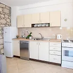 Bartulovici Iv דירה