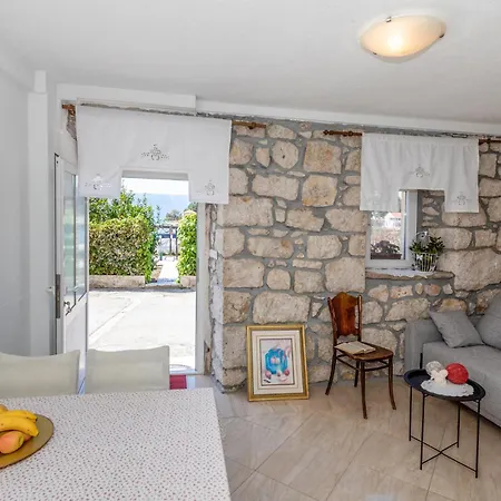 1 Bedroom Gorgeous In