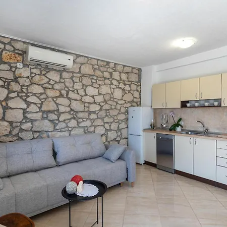 1 Bedroom Gorgeous In *